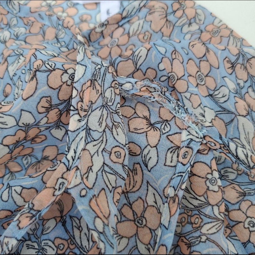 BCBGeneration Tunic Floral Blouse Ruffle Small - Picture 7 of 7